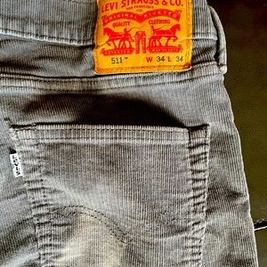 Levi’s Men Corduroy Pants